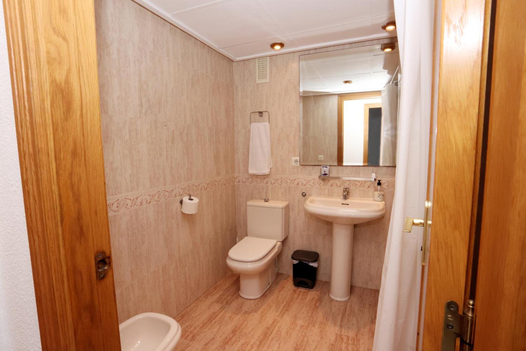 Apartamento Dos Habitaciones Primera Linea De Playa Valencia Luaran gambar